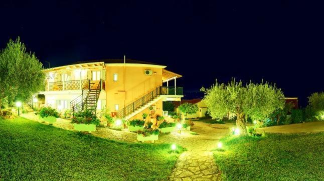 Matina Studios Nikiana Exterior foto